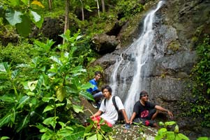 http://www.mblusuk.com/gambar/2013/curug-kedung-miri-bantul/tb.jpg