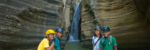 Blusukan ke Luweng Sampang