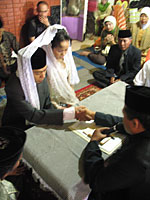 http://www.mblusuk.com/gambar/nikah1.jpg