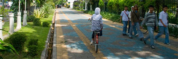Street Hunt: Sekilas Solo