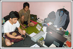 http://www.mblusuk.com/gambar/unit80kkn/pees.jpg
