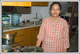 http://www.mblusuk.com/gambar/yudarti02.jpg